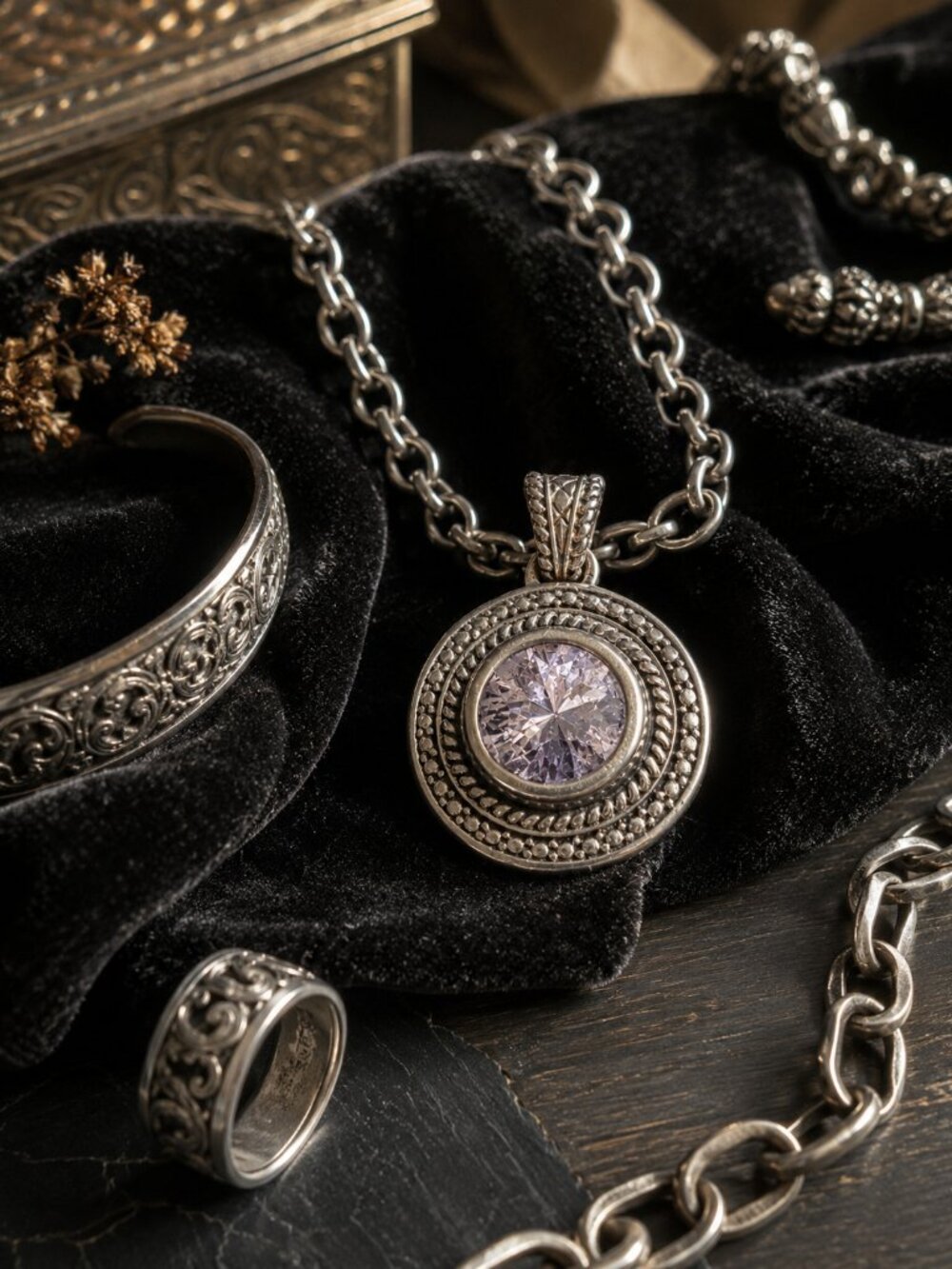 Vintage 925 Thailand Sterling Silver Lavender Crystal Statement Pendant